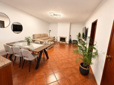 Apartamento T3 à venda em Almeirim