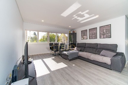 Apartamento T3 à venda em Olivais