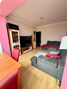 Apartamento T2 à venda na Rua Theresa Henriques de Lencastre s/n