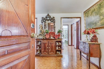Apartamento T3 à venda na Avenida Sacadura Cabral s/n
