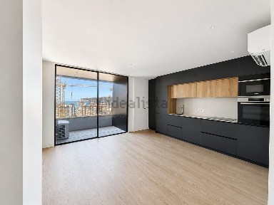 Arrendamento de apartamento T1 na Rua Seca do Bacalhau, 444