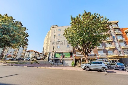 Arrendamento de apartamento T2 na Rua da Quinta da Armada