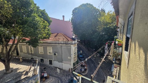 Arrendamento de duplex na Rua Marcos Portugal, 15
