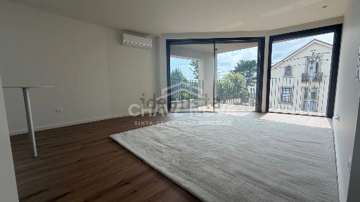 Apartamento T1 à venda na Rua do Eirado