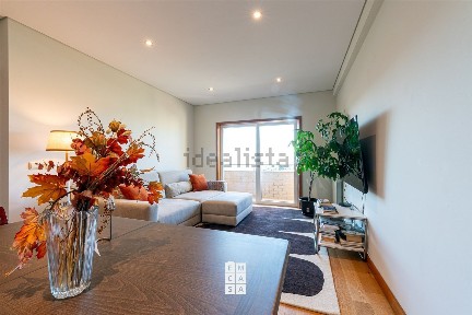Apartamento T2 à venda em Carregais - São Miguel