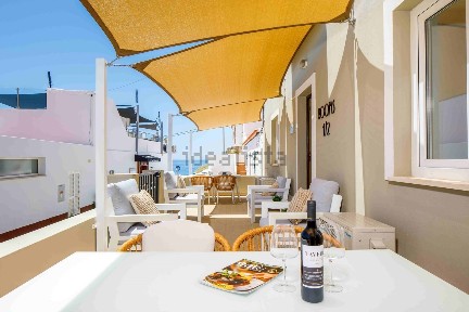 Moradia geminada à venda no Centro de Carvoeiro