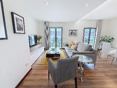 Arrendamento de apartamento T2 na Rua das Madeiras s/n