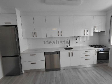 Arrendamento de apartamento T1 em Santo Onofre e Serra do Bouro