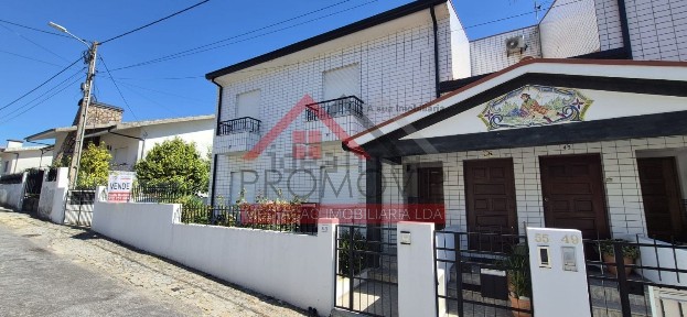 Santo Tirso, Porto
