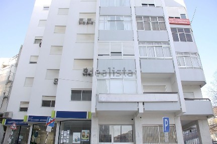 Espaço comercial à venda na Rua Comandante António Feio, 38 a