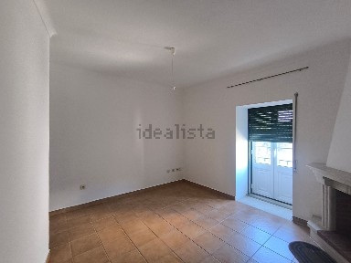 Apartamento T1 à venda em São Vicente - São João - Alferrarede