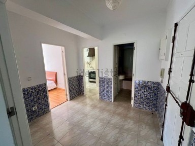 Apartamento T2 à venda na Rua de Angola, 28
