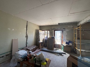 Apartamento T3 à venda na Rua João Ortigão Ramos, 17 b