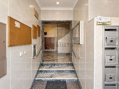 Apartamento T2 à venda na Rua Doutor Luís Teixeira de Macedo e Castro