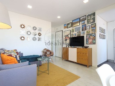 Apartamento T2 à venda na Praceta Dom José de Mascarenhas