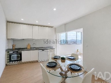 Apartamento T2 à venda em Freixo
