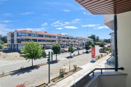Apartamento T3 à venda na Rua Central, 1526