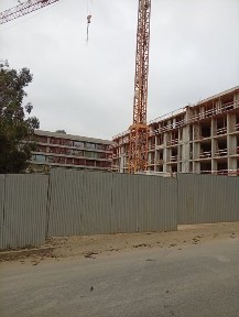 Empreendimento,em fase de Construção.Imovel situado no 1 Piso.T1 virado há Rua Principal.Para Escriturar em fins de 2027 início de 2028.