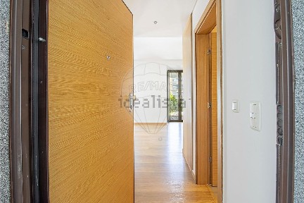 Arrendamento de apartamento T0 na Rua Bom Pastor