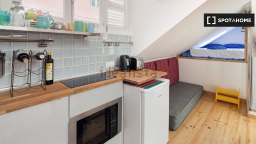 Arrendamento de apartamento T0 na Travessa Amoreira