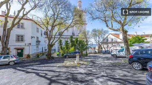 Arrendamento de apartamento T2 na Telheiro de São Vicente