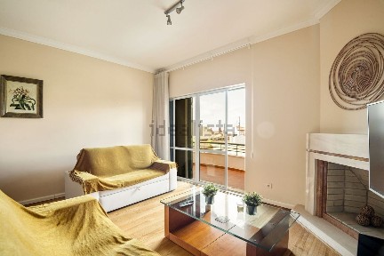 Arrendamento de apartamento T2 em São João