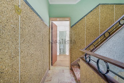 Apartamento T2 à venda na Praceta de Santa Cruz