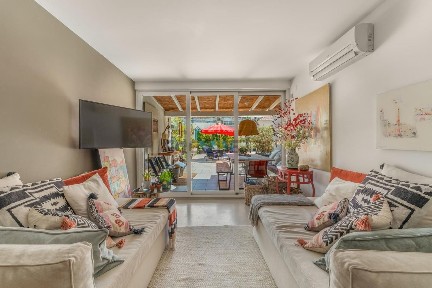 Apartamento T4 à venda na Avenida 5 de Outubro