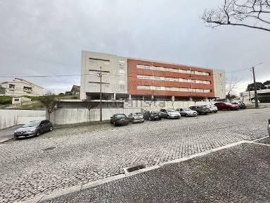 Arrendamento de apartamento T1 na Rua Goa