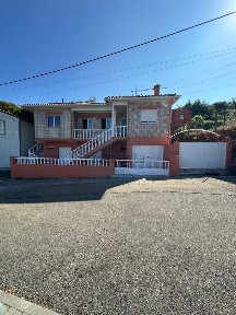 Casa ou moradia à venda em Paradela