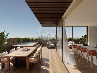 Apartamento T3 à venda na Rua Estação