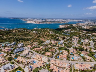 Moradia independente à venda em Ferragudo