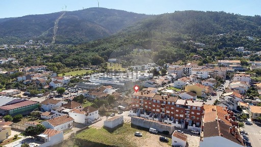 Apartamento T3 à venda em Lousã