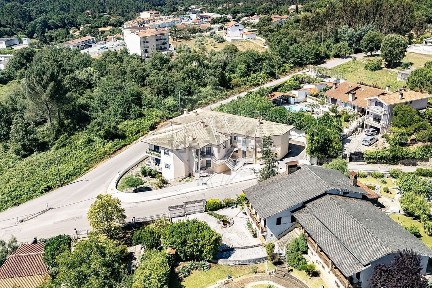Apartamento T3 à venda em Poiares (Santo André)