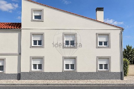 Apartamento T0 à venda em Cantanhede