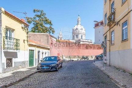 Apartamento T0 à venda na Rua de São Ciro