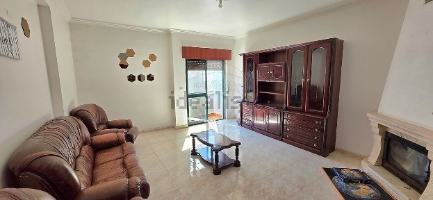 Apartamento T2 à venda na Rua São José do Marco