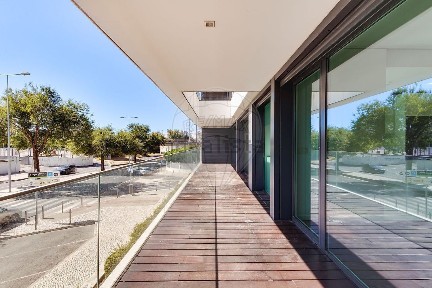 Apartamento T2 à venda na Avenida Machado Santos, 12