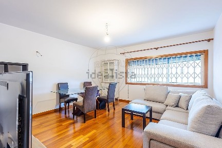 Arrendamento de apartamento T1 na Rua Padre António Vieira