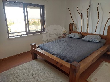 Apartamento T2 à venda na Rua dos Girassois
