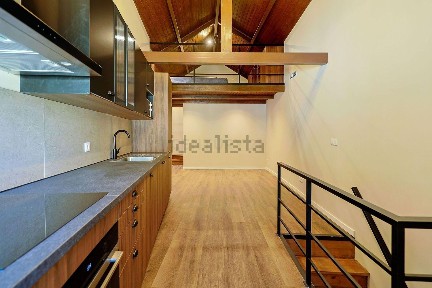 Apartamento T0 à venda na Rua Ligeiro, 80