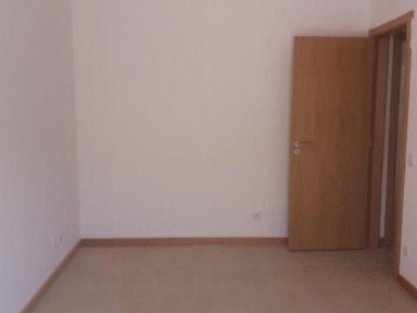 Apartamento T2 + pátio + Estacionamento