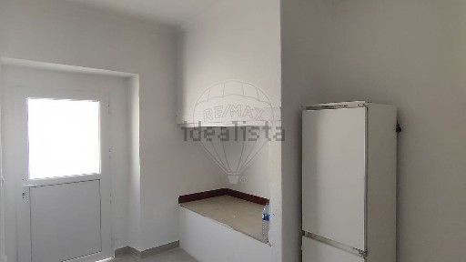 Moradia independente à venda em São Pedro - Lapas - Ribeira Branca