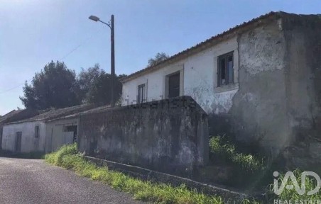 Moradia independente à venda em Alcobertas