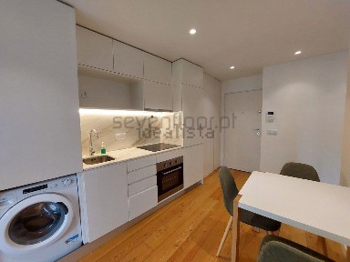 Arrendamento de apartamento T1 em Trindade