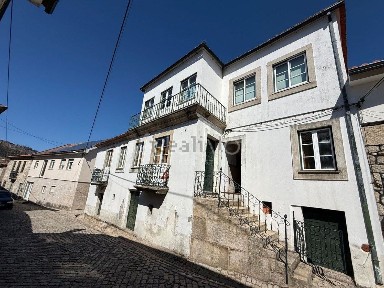 Moradia independente à venda em Vila da Ponte