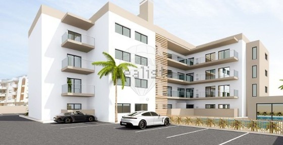 Apartamento T3 à venda na Rua Doutor Francisco Sá Carneiro