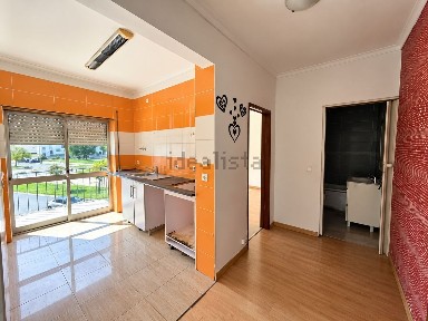 Apartamento T1 à venda na Praceta Ferreira de Castro