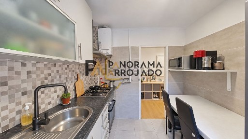 Apartamento T1 à venda no Largo da Romeira, 6