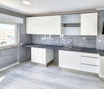 Apartamento T2 à venda na Afonso Costa - Fonte do Lavra